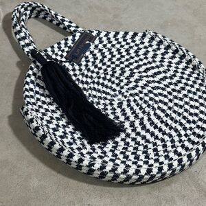 NWT La Regale Round White Navy Blue Cotton Woven Handbag